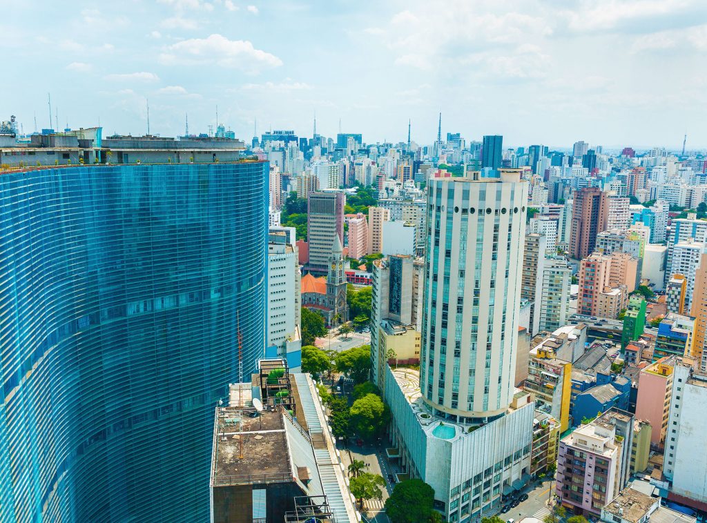 São Paulo - view from the city center - edifício Copan